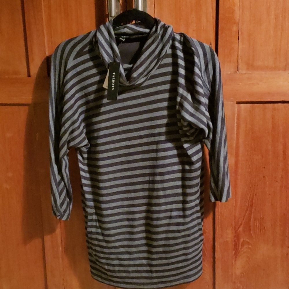 Talbots Pullover Blouse - Picture 2 of 5